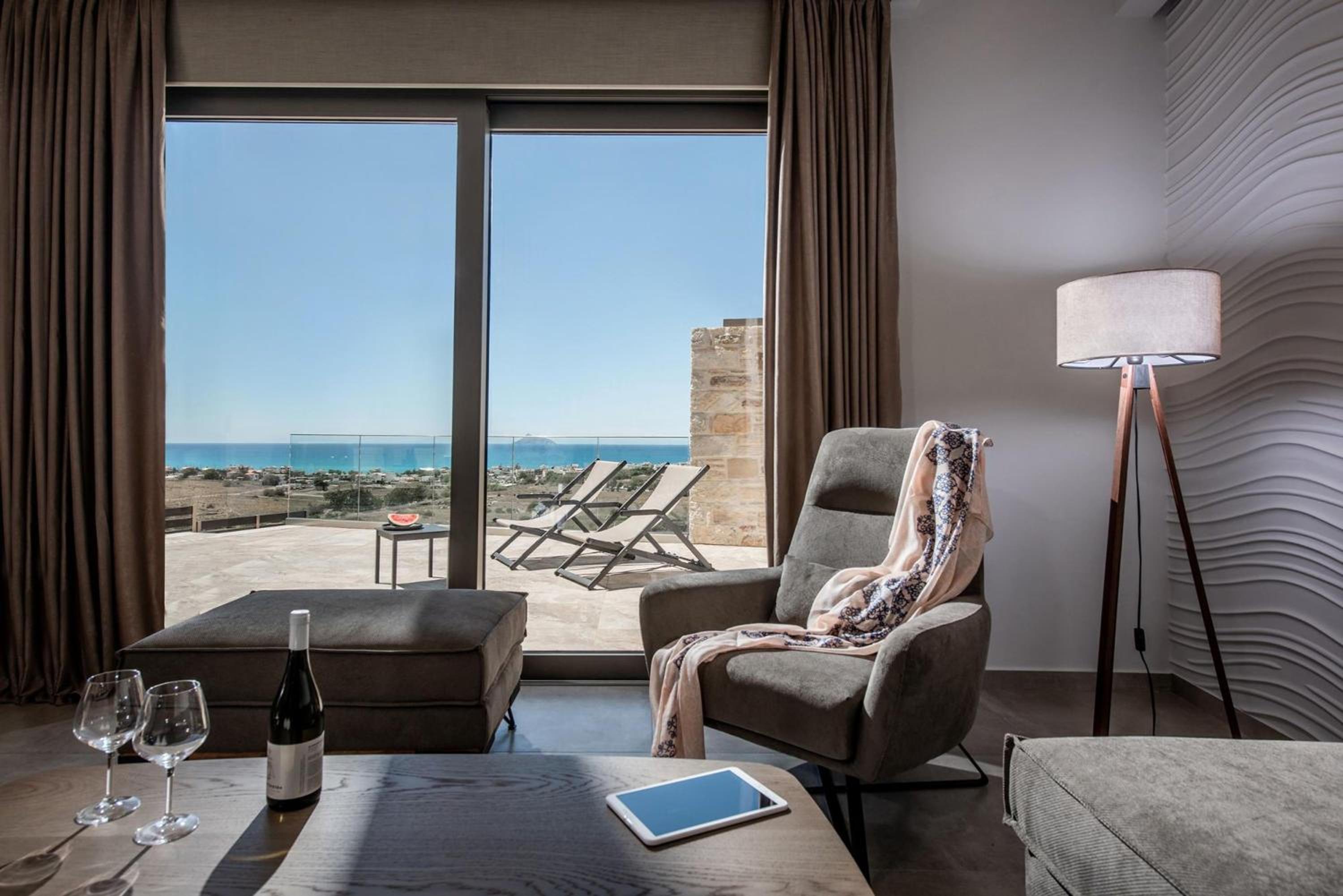 Villas Paradise in Kalamaki by South Cretan Villas