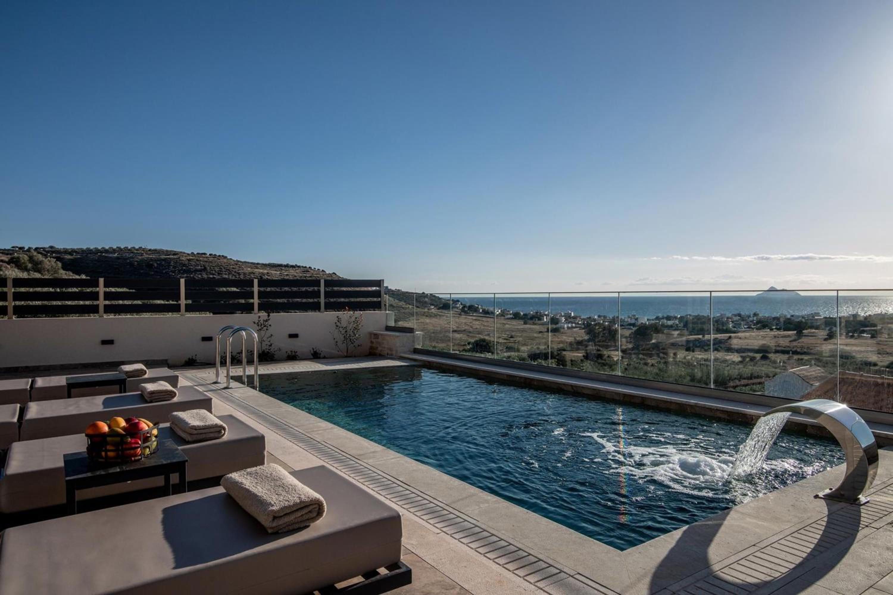 Villas Paradise in Kalamaki by South Cretan Villas