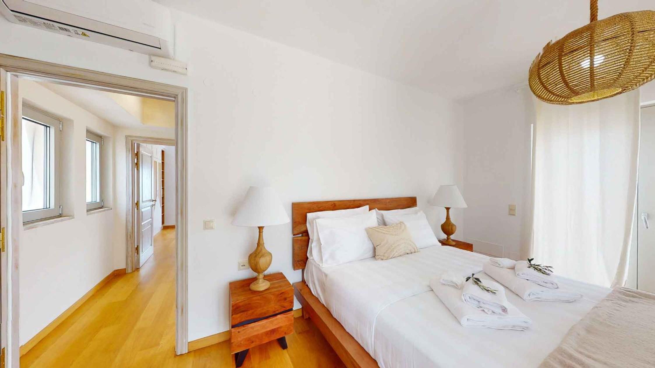helidoni luxury villa