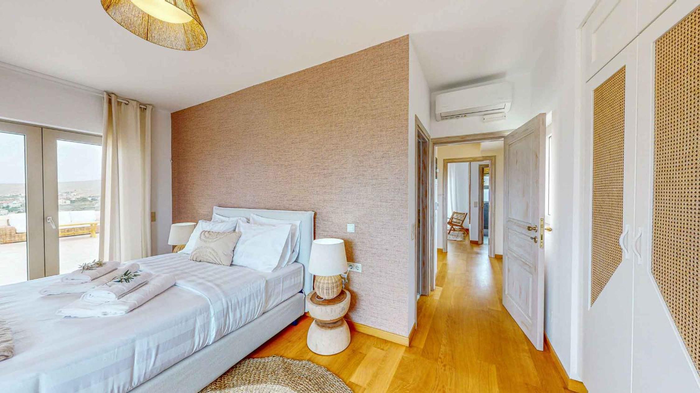 helidoni luxury villa