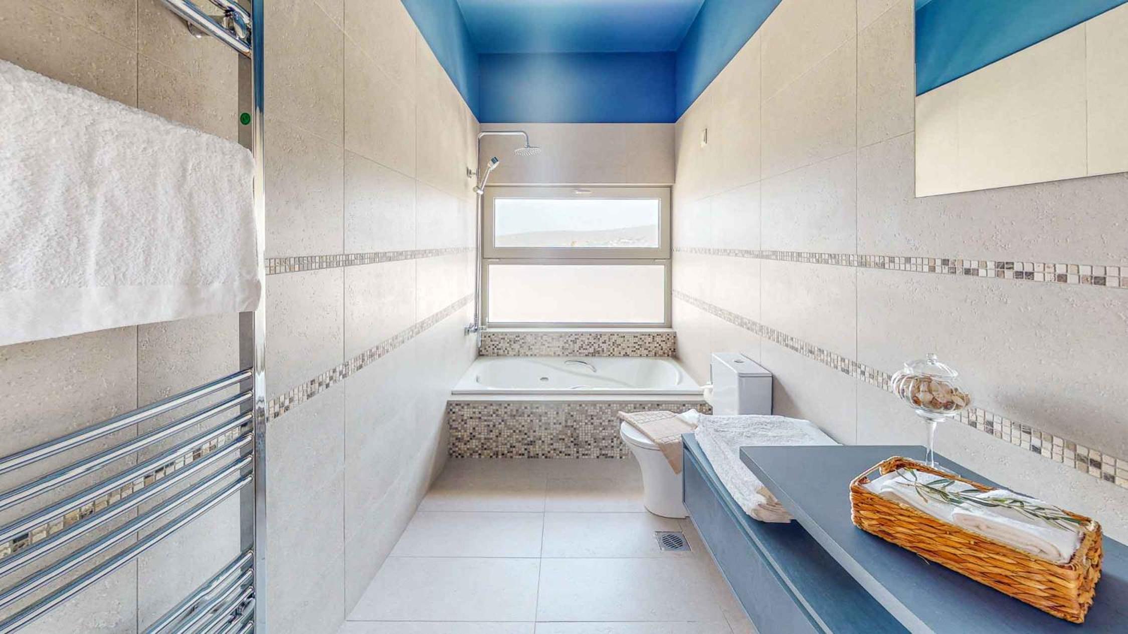 helidoni luxury villa
