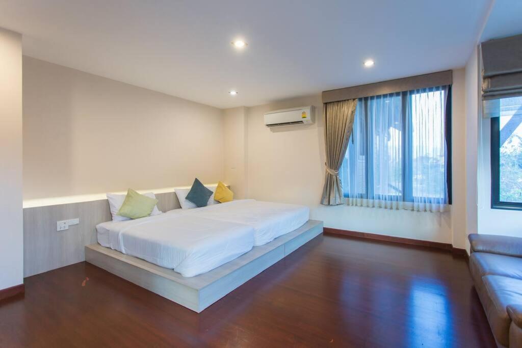 Naralin Khao Yai Mountain View Pool Villa