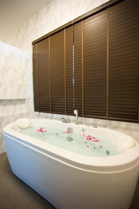 Naralin Khao Yai Mountain View Pool Villa