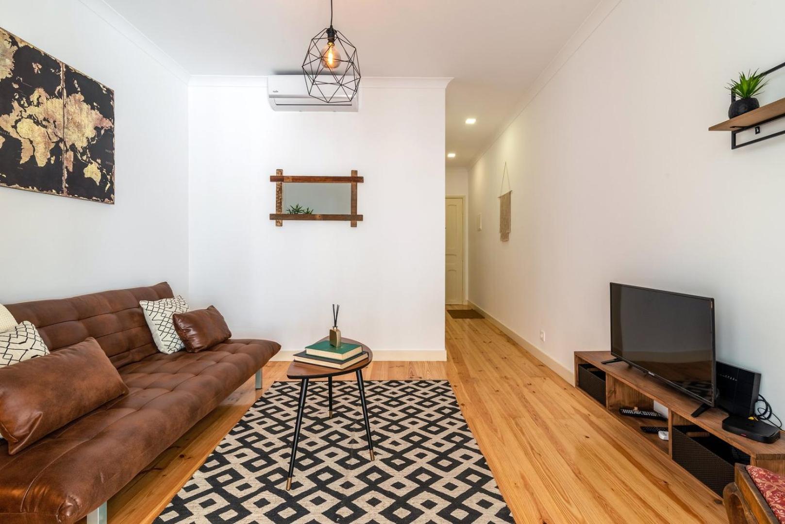 GuestReady - Dazzling stay with private terrace view 3
