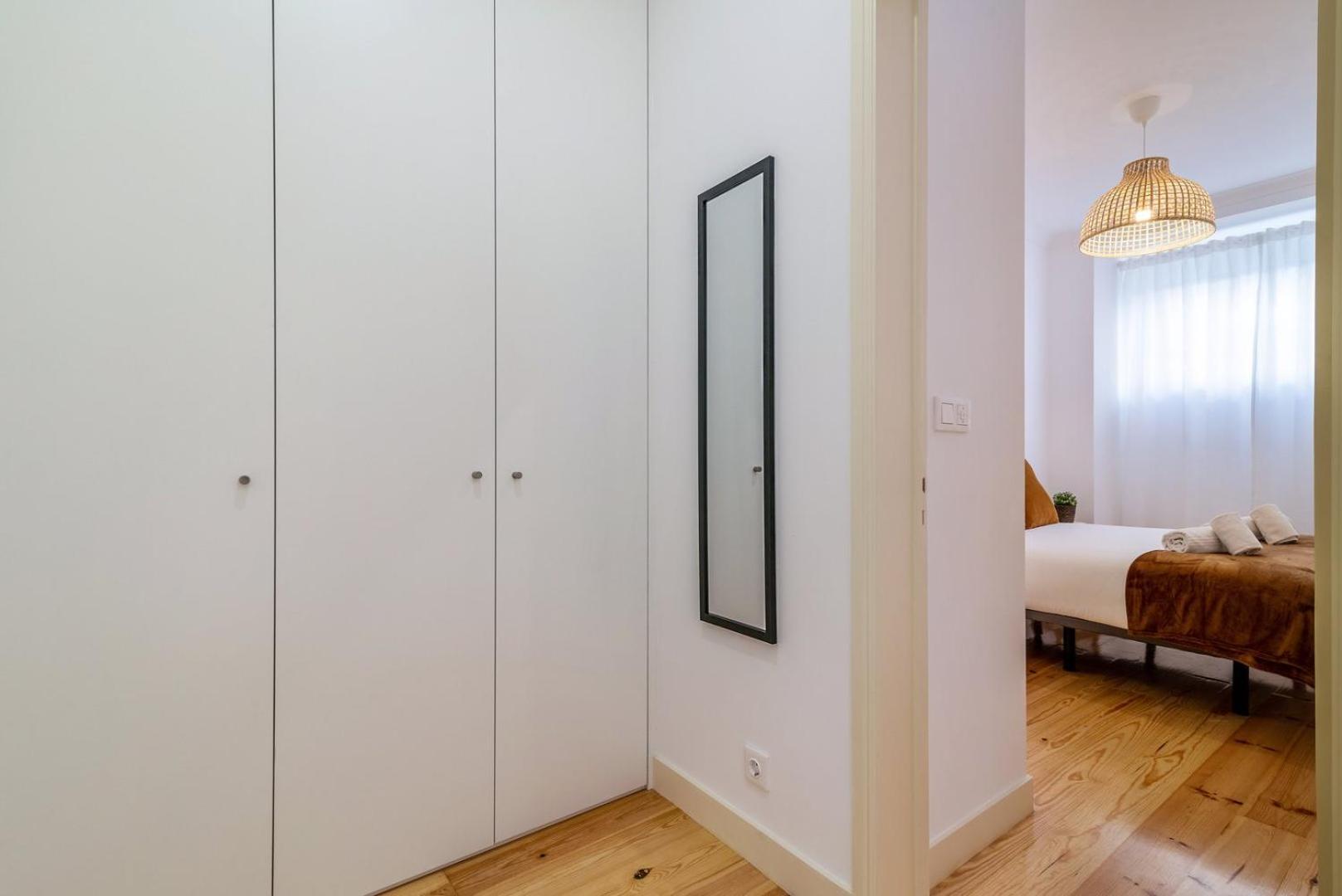 GuestReady - Dazzling stay with private terrace view 5