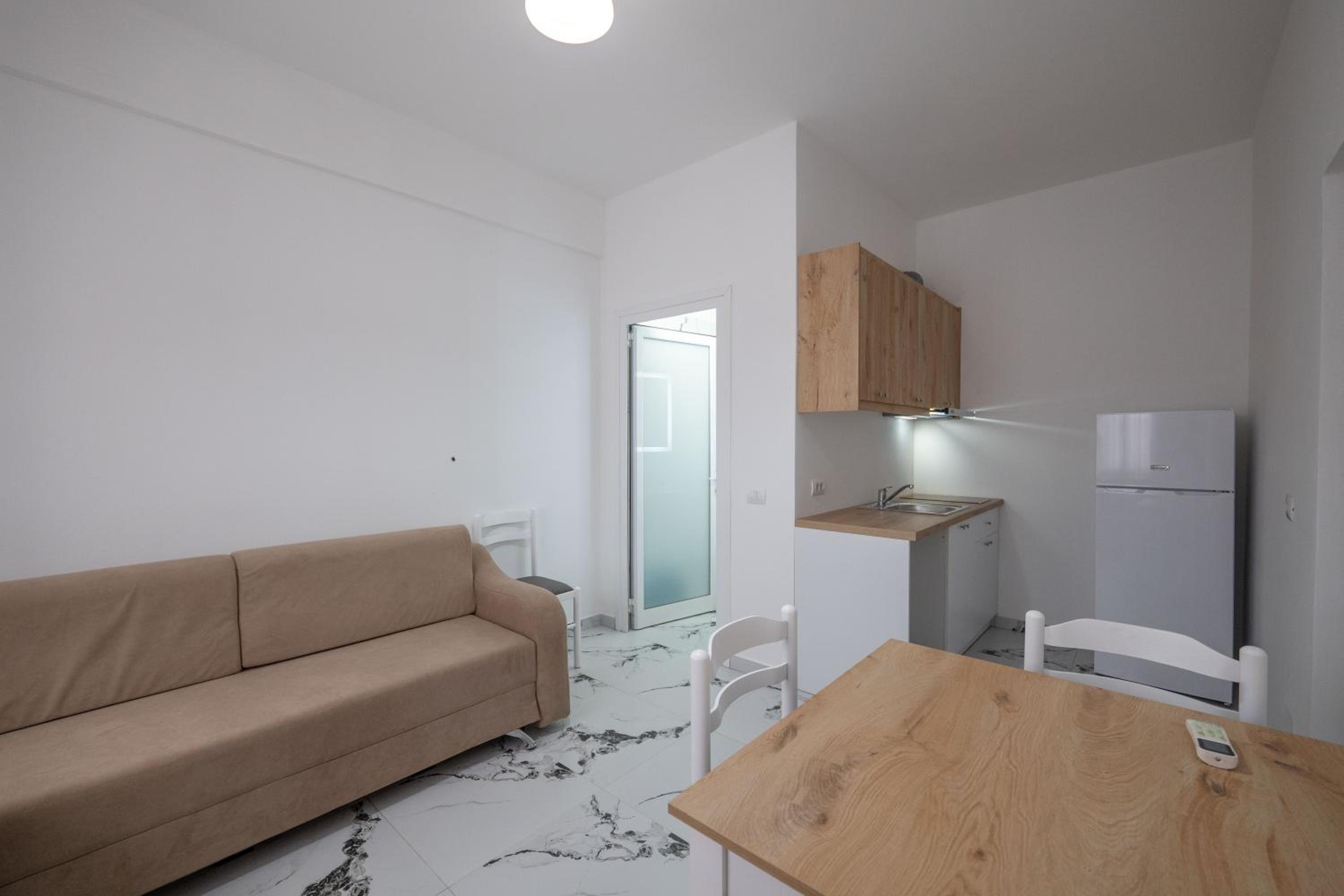 Twins Apartments