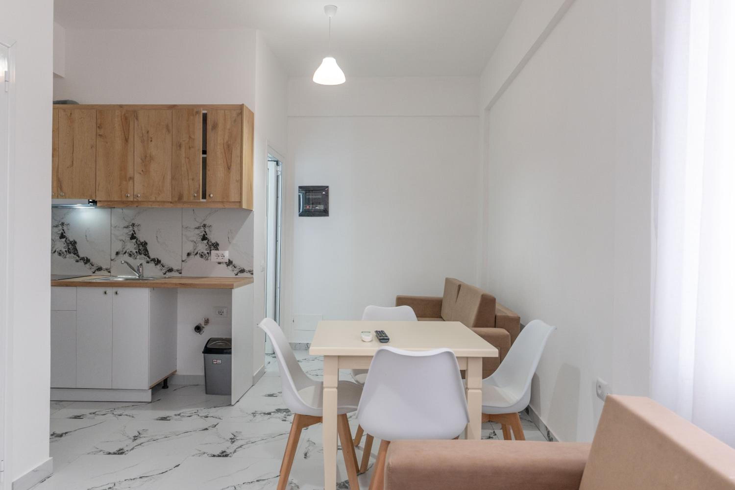 Twins Apartments