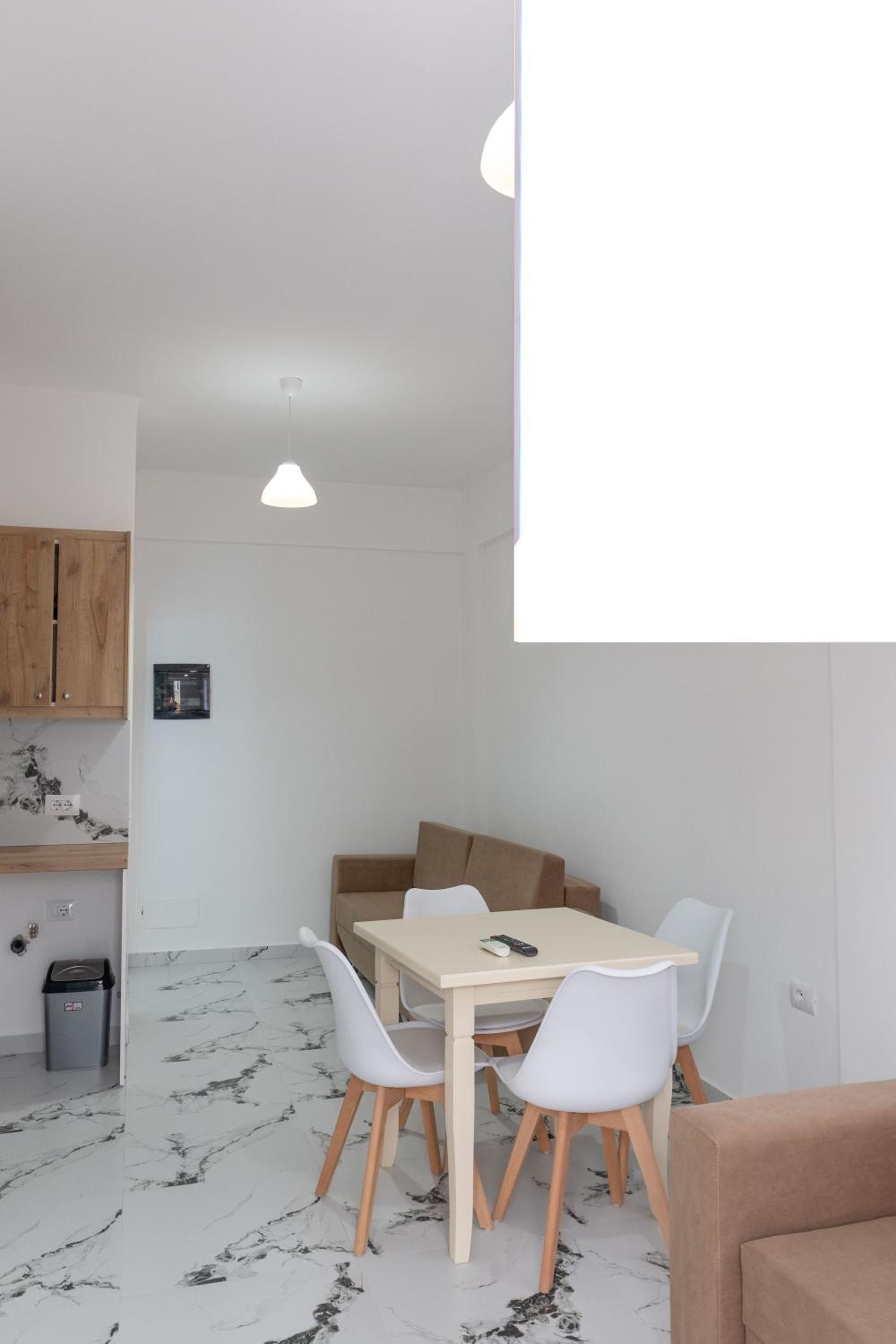 Twins Apartments