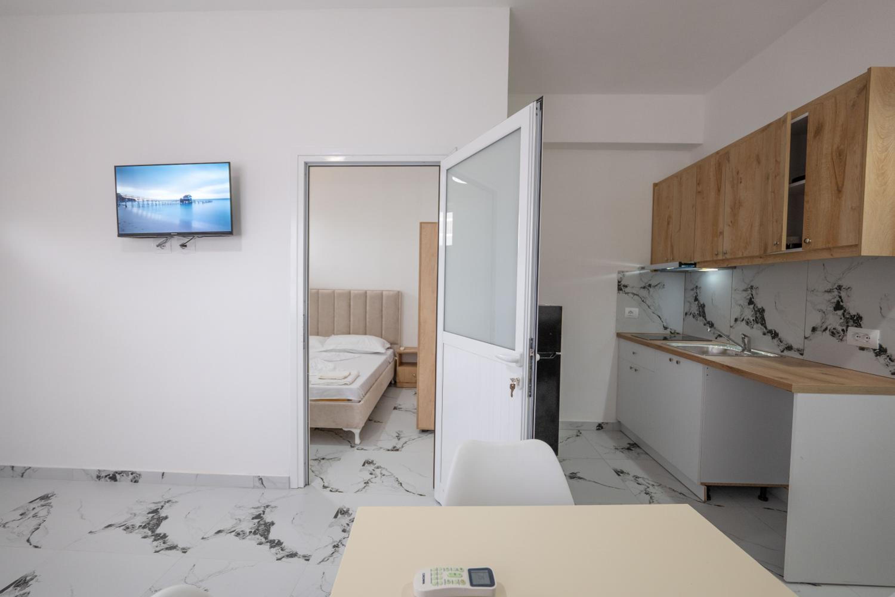 Twins Apartments