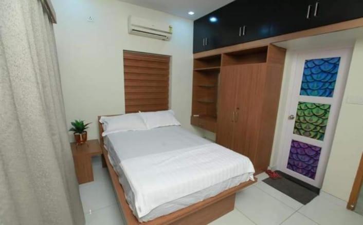 FULL MOON HOMES view 5