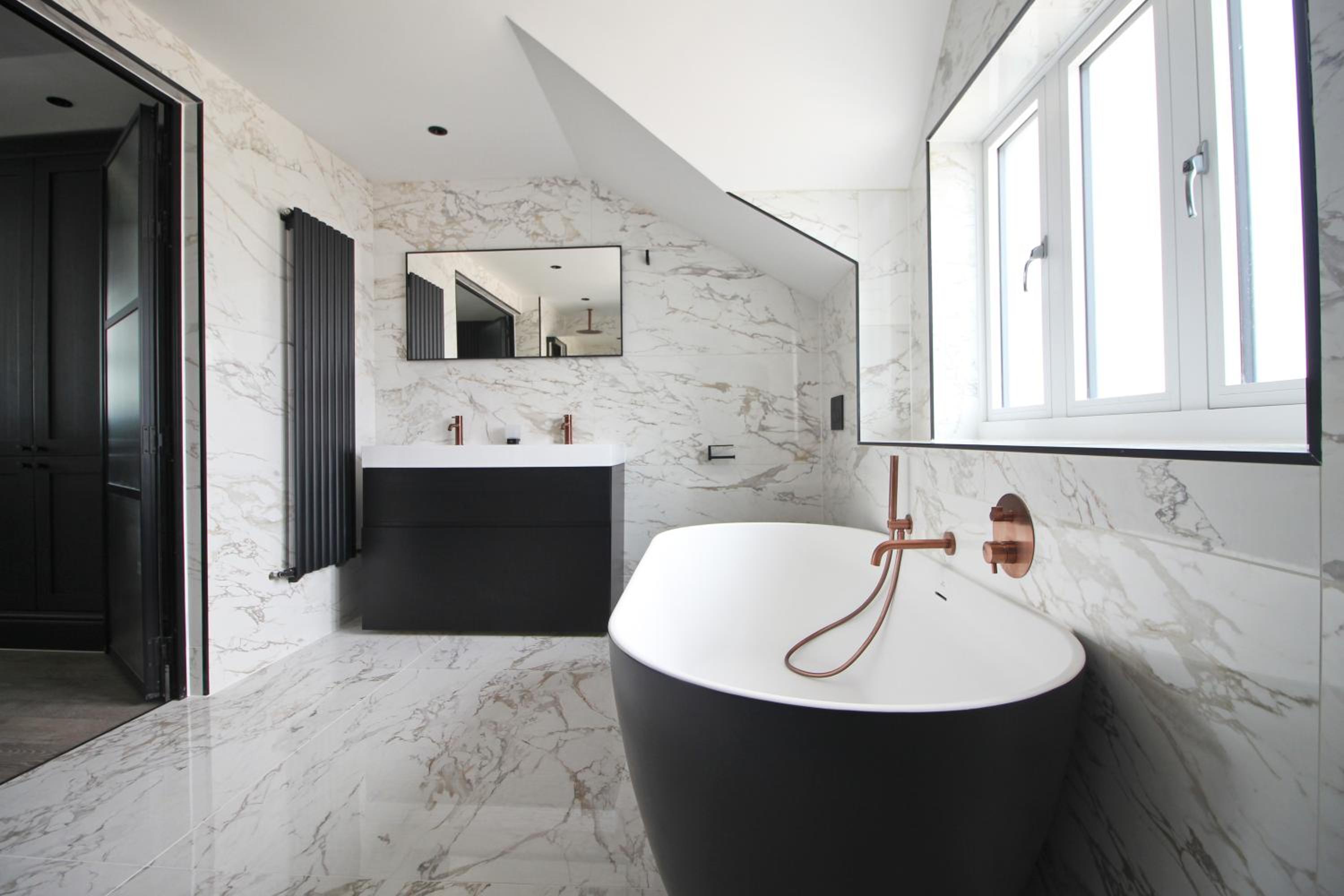 Luxury holiday home with HOT TUB