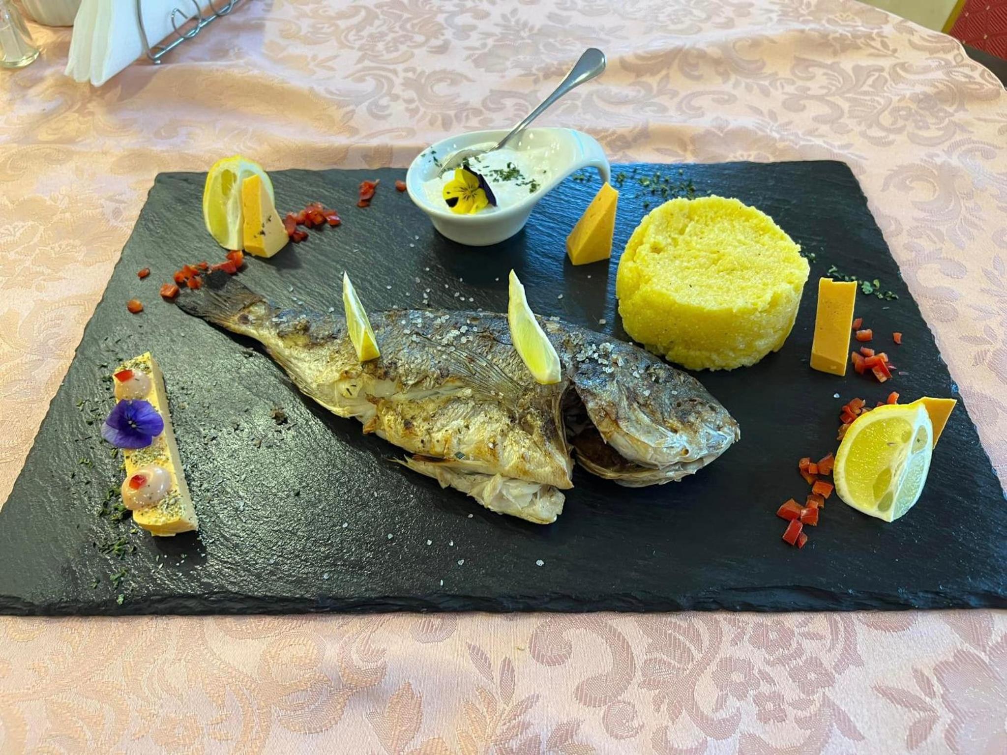 Colina Restaurant & Events