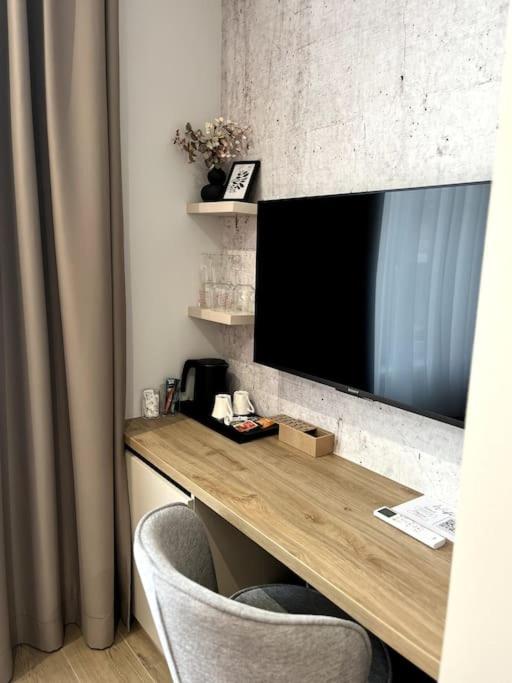 Rina Apartments