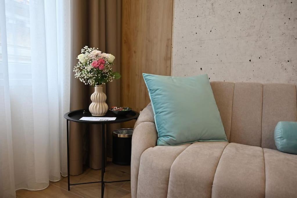 Rina Apartments