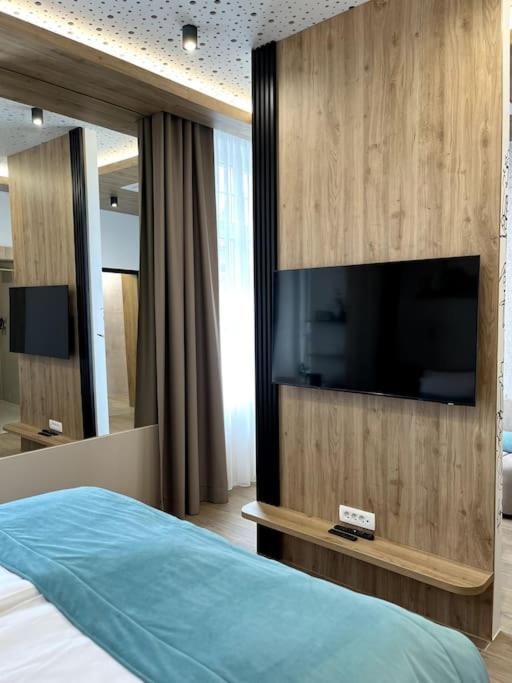 Rina Apartments