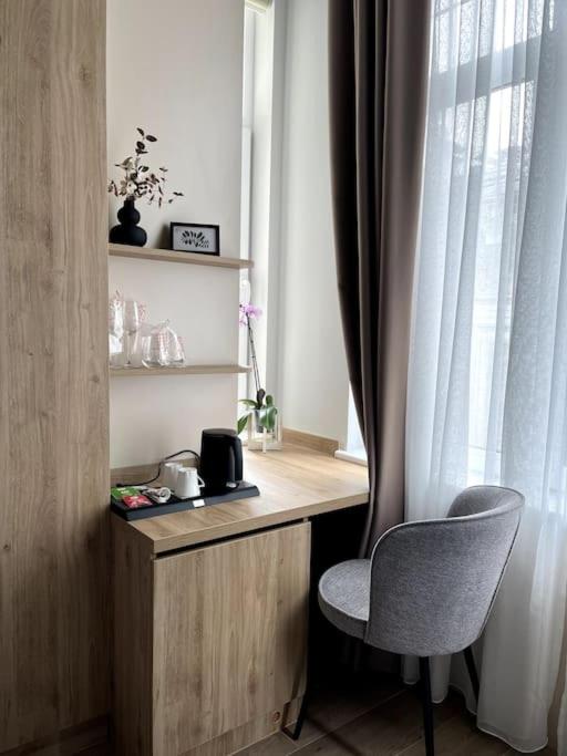 Rina Apartments