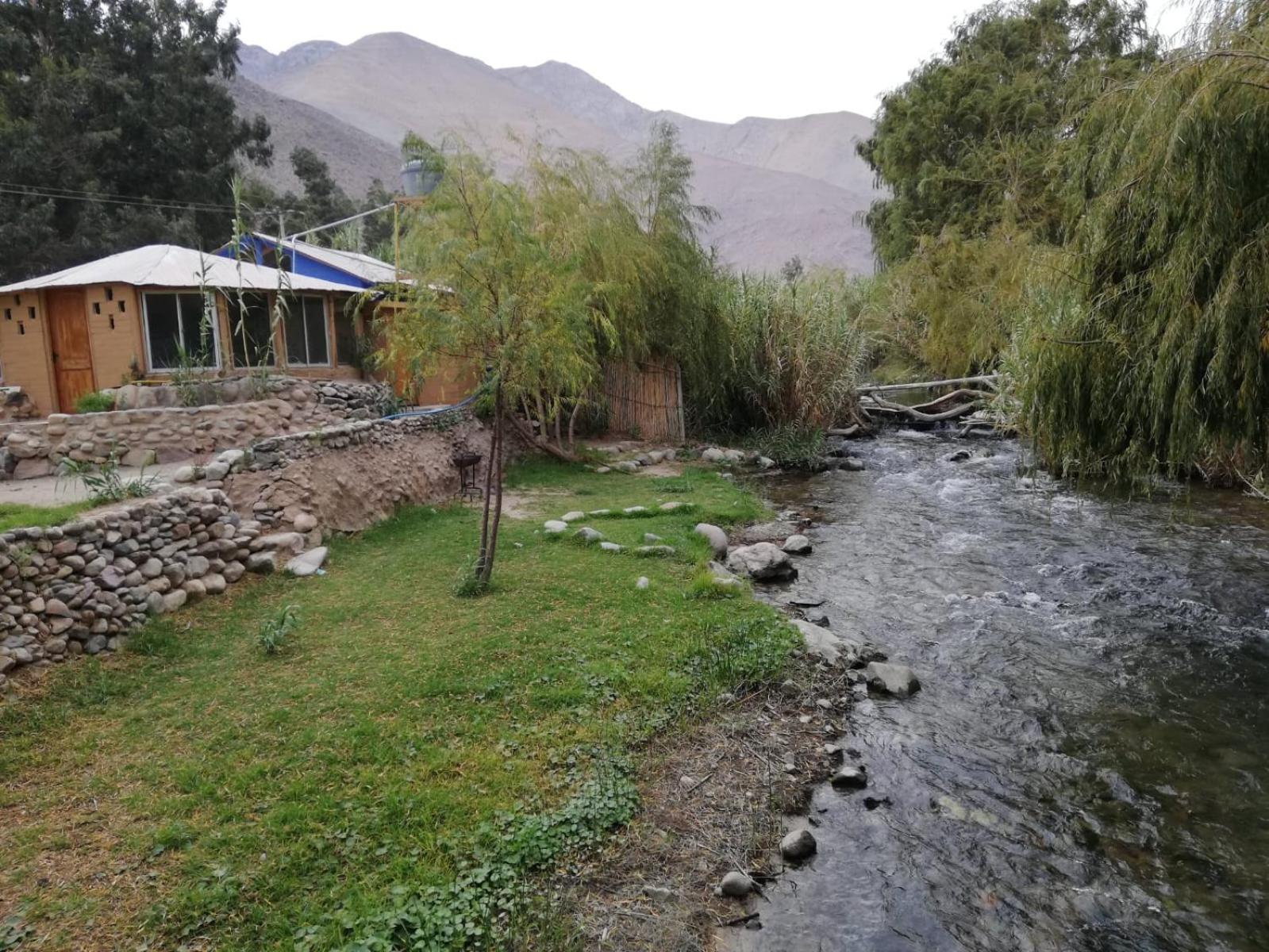 la cabaña del rio claro