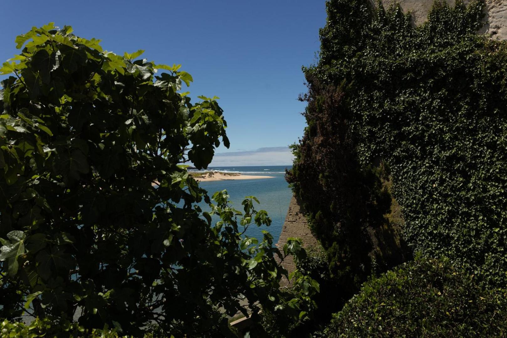 River front Castle apartment view 2