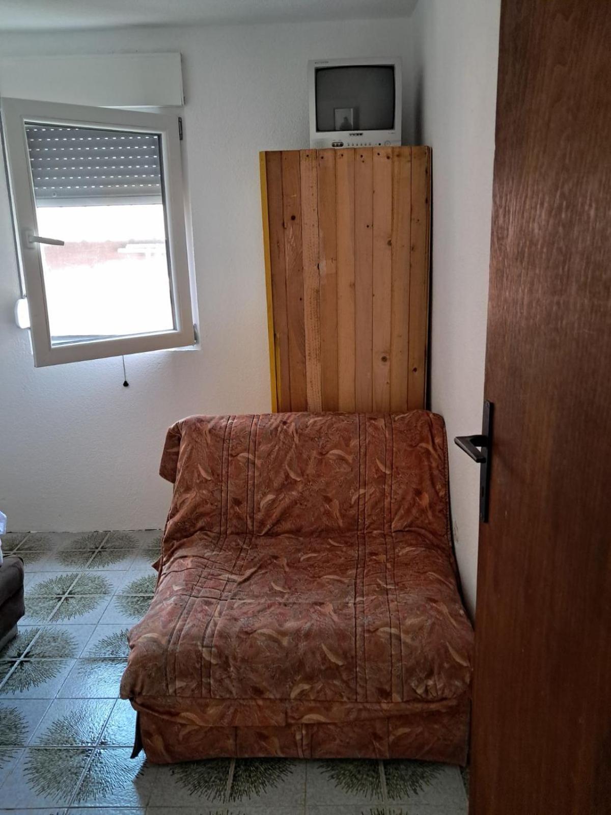 Photo 33
