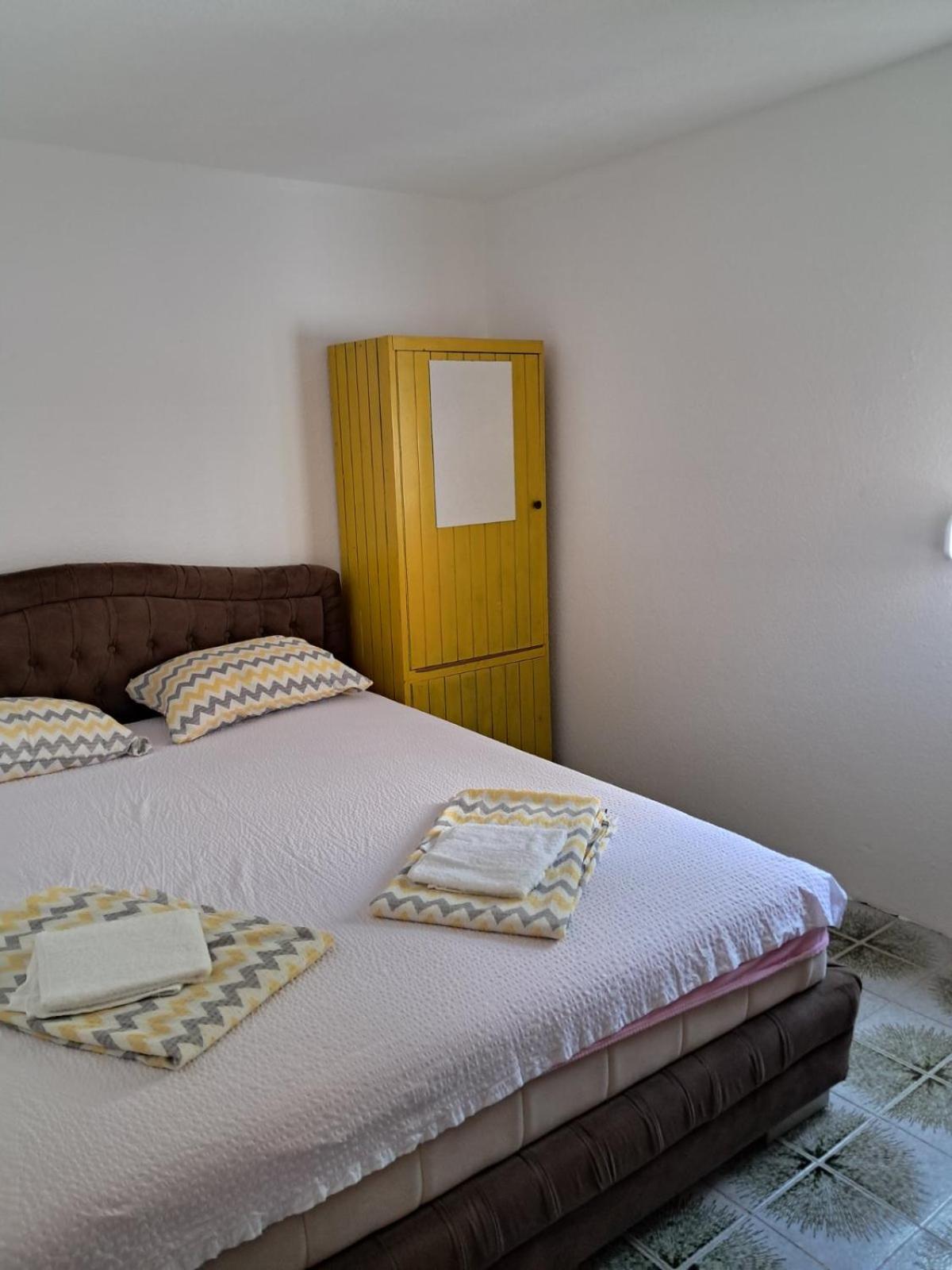 Jadran Apartments Canj view 5