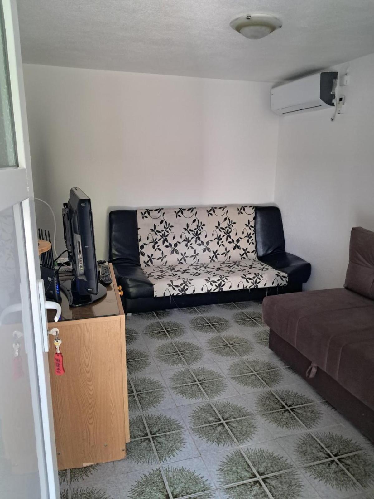 Photo 38