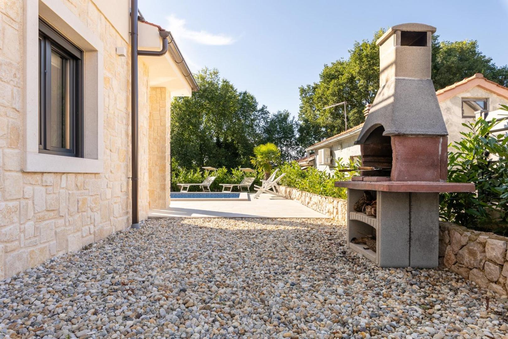 Villa Laura view 4