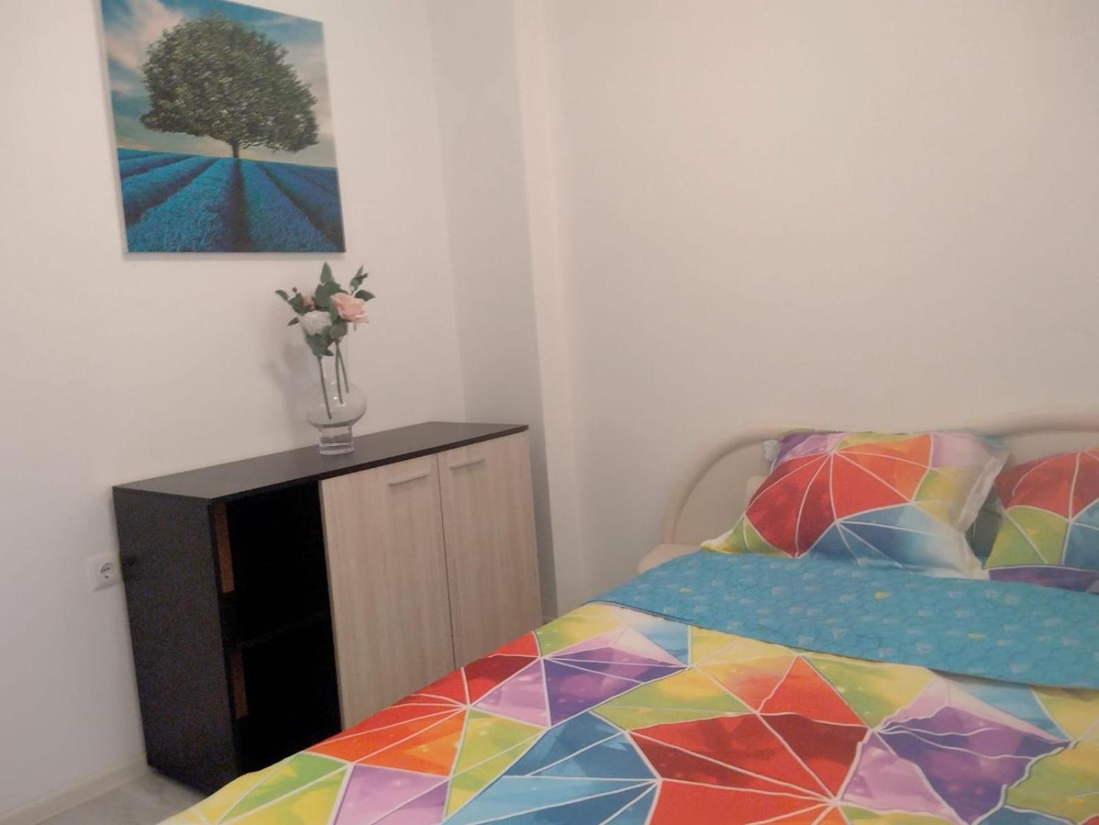 Private apartment with parking and pool