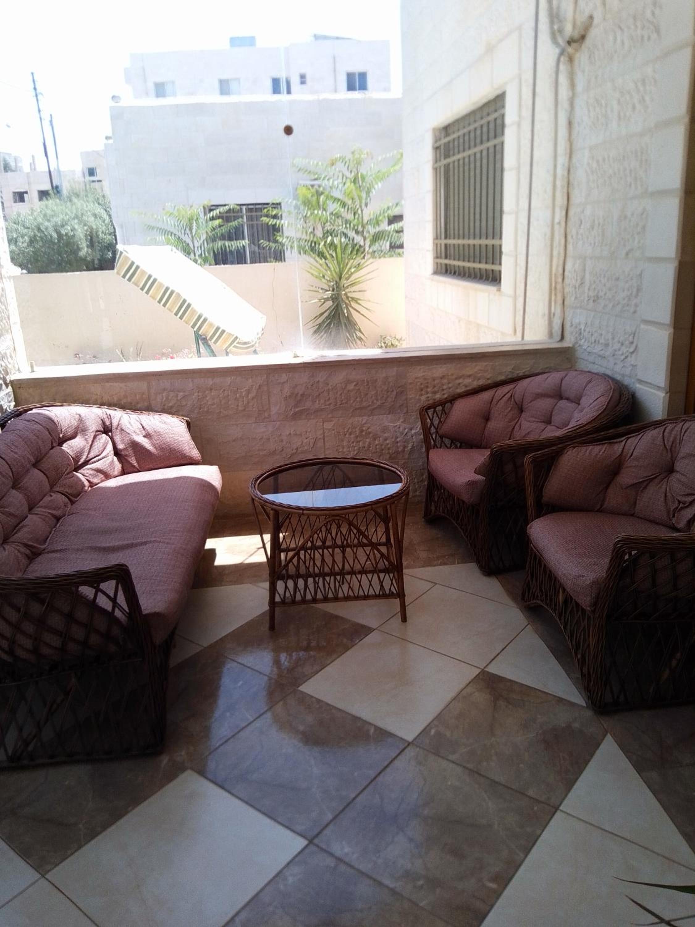 Ayola Apartment