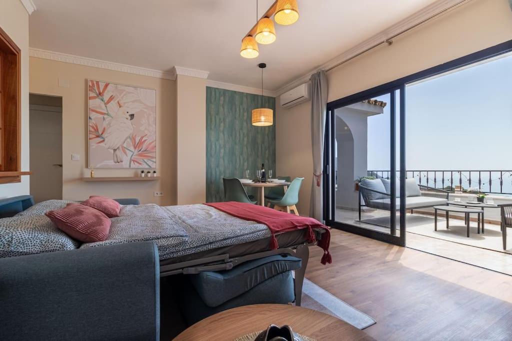 Heart of Mijas Gorgeous Flat with Panoramic View