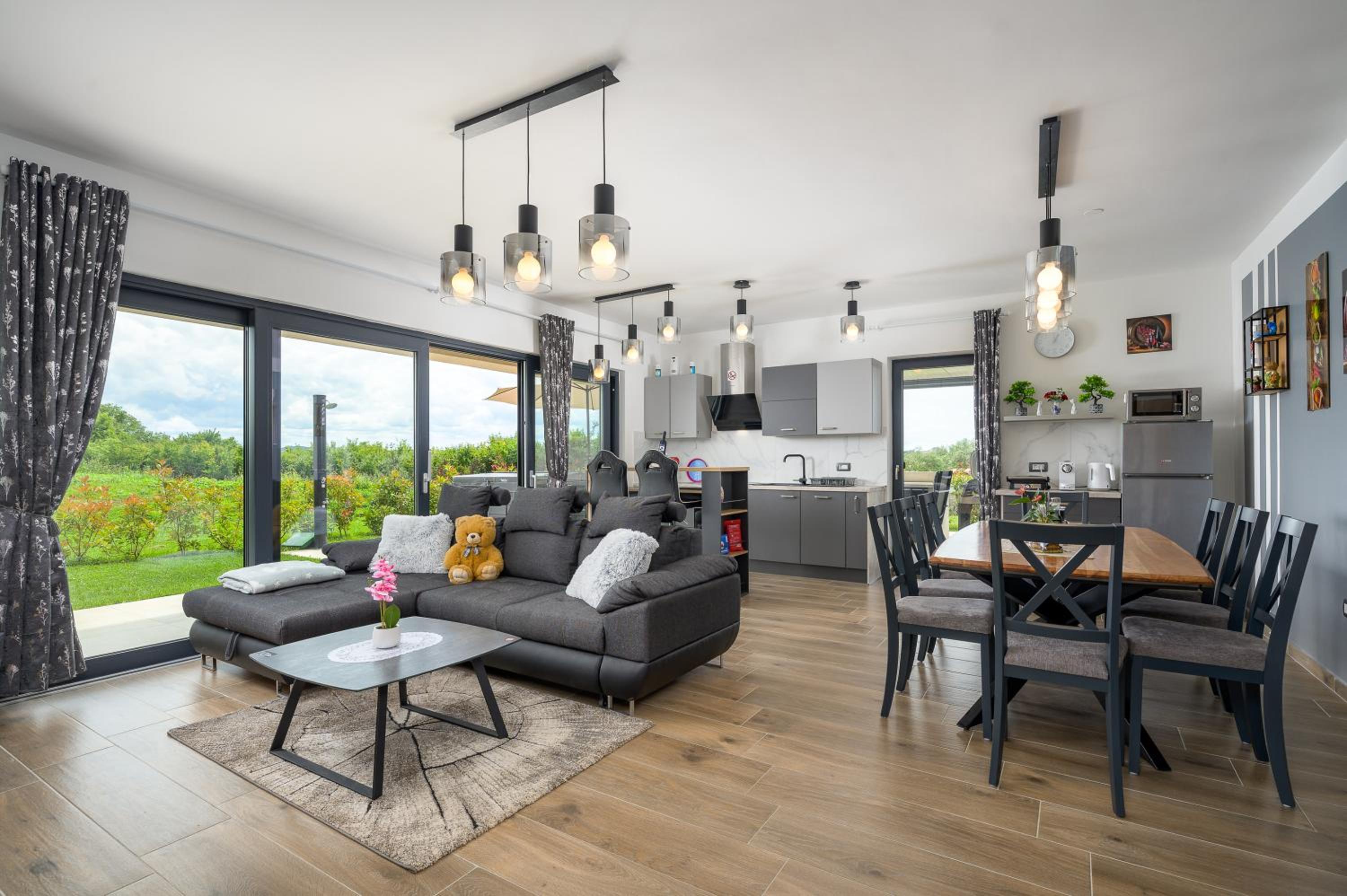 Luxury Apartments BRIGITTA with whirlpool in Umag