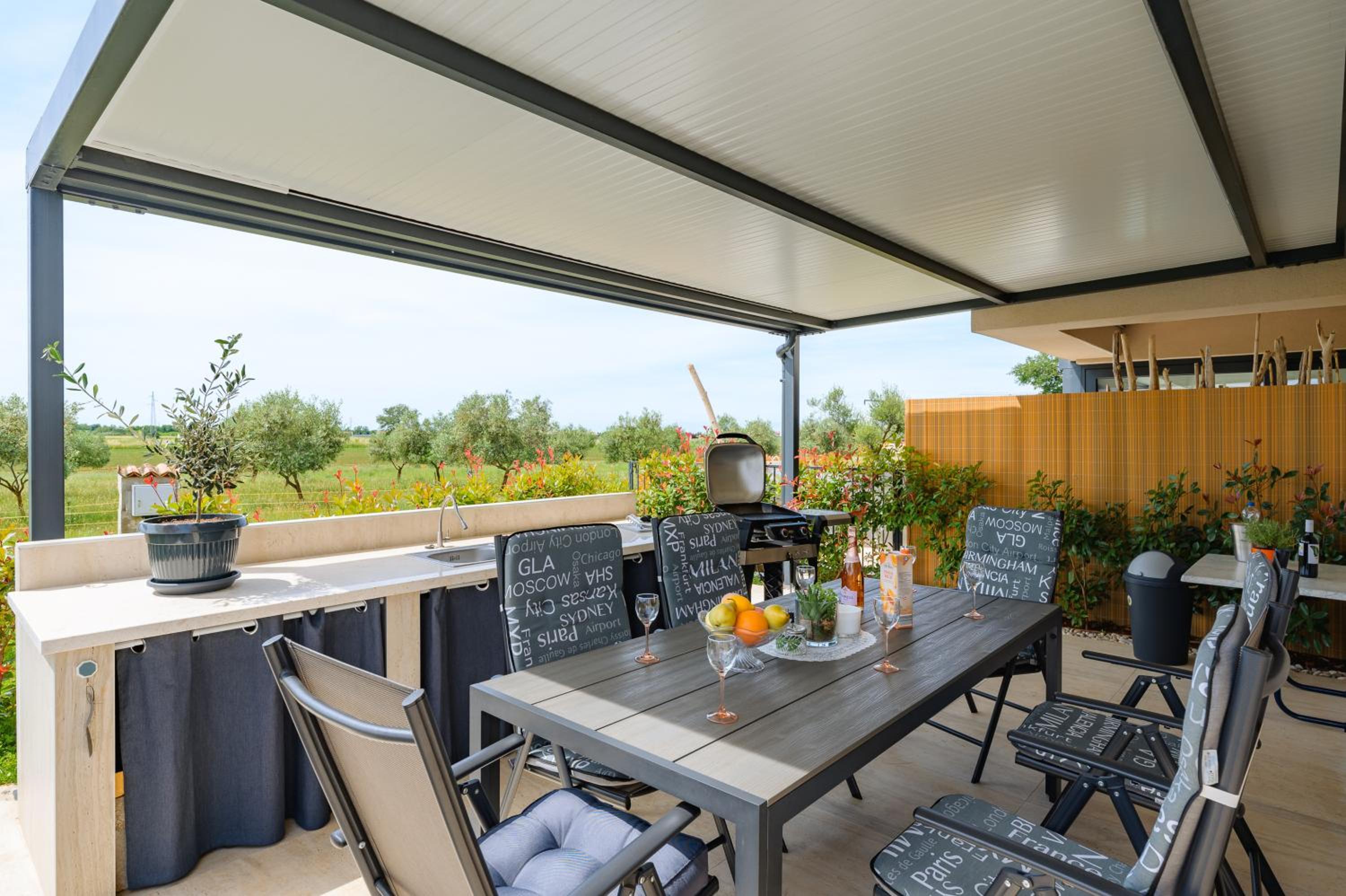 Luxury Apartments BRIGITTA with whirlpool in Umag