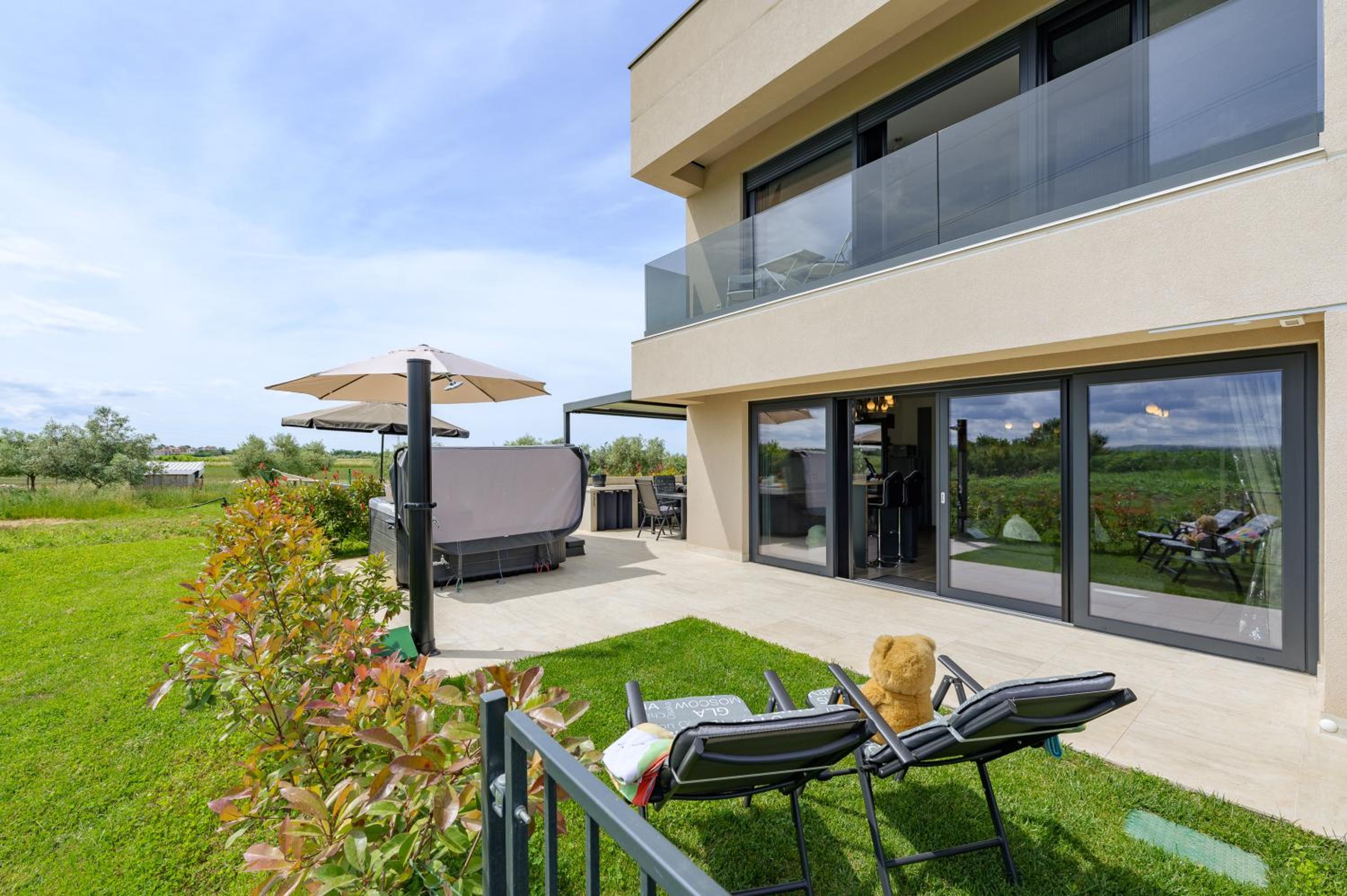 Luxury Apartments BRIGITTA with whirlpool in Umag