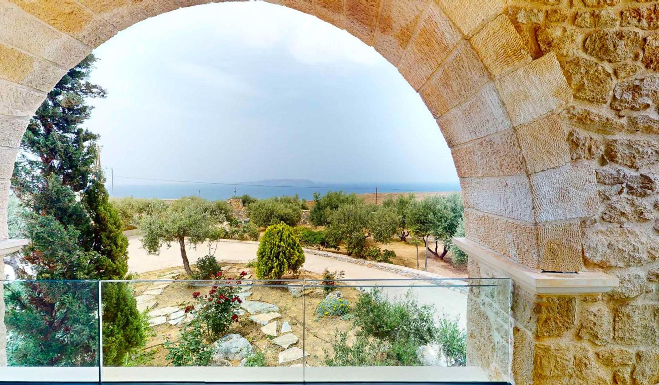 helidoni luxury villa