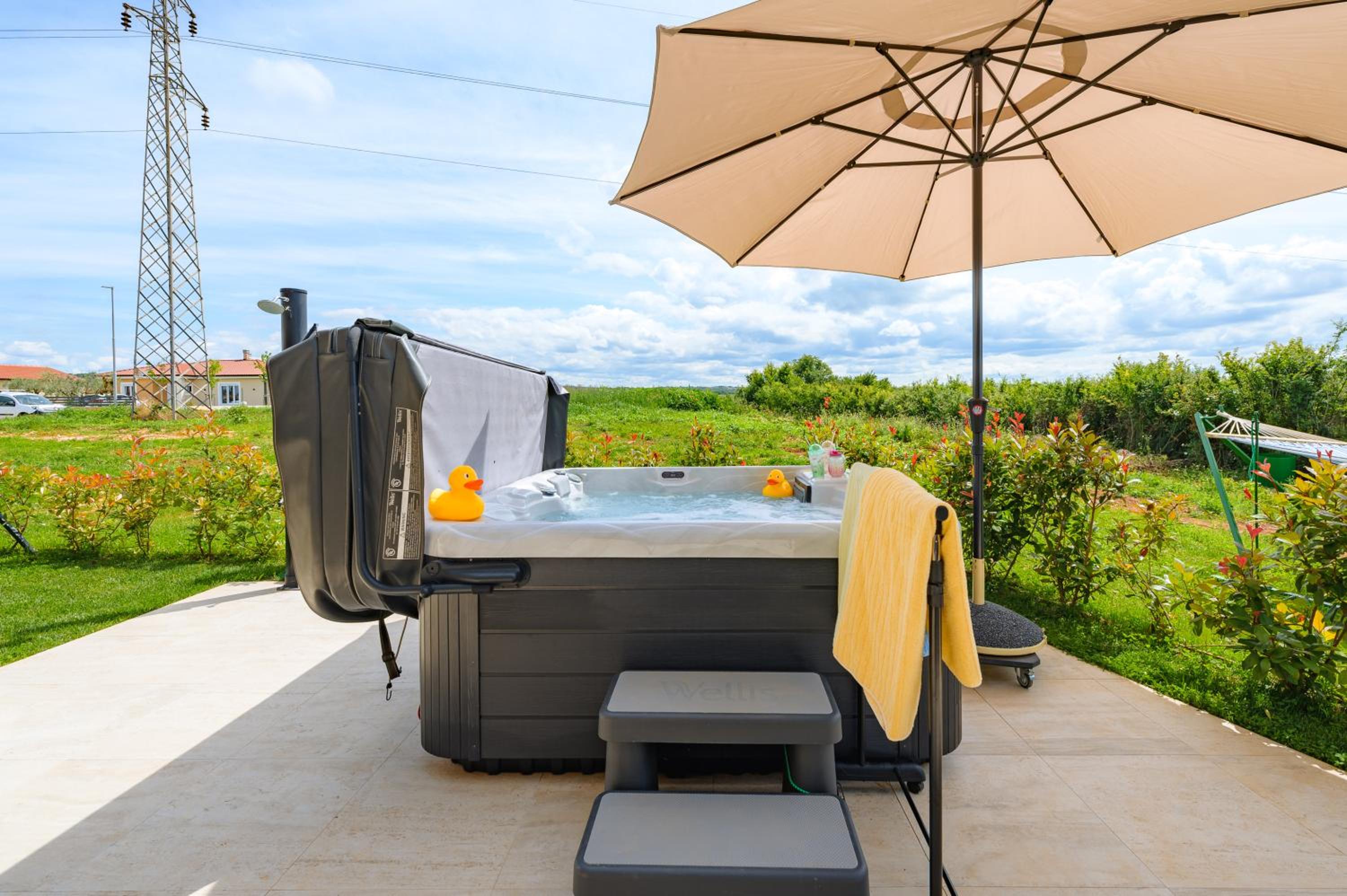 Luxury Apartments BRIGITTA with whirlpool in Umag