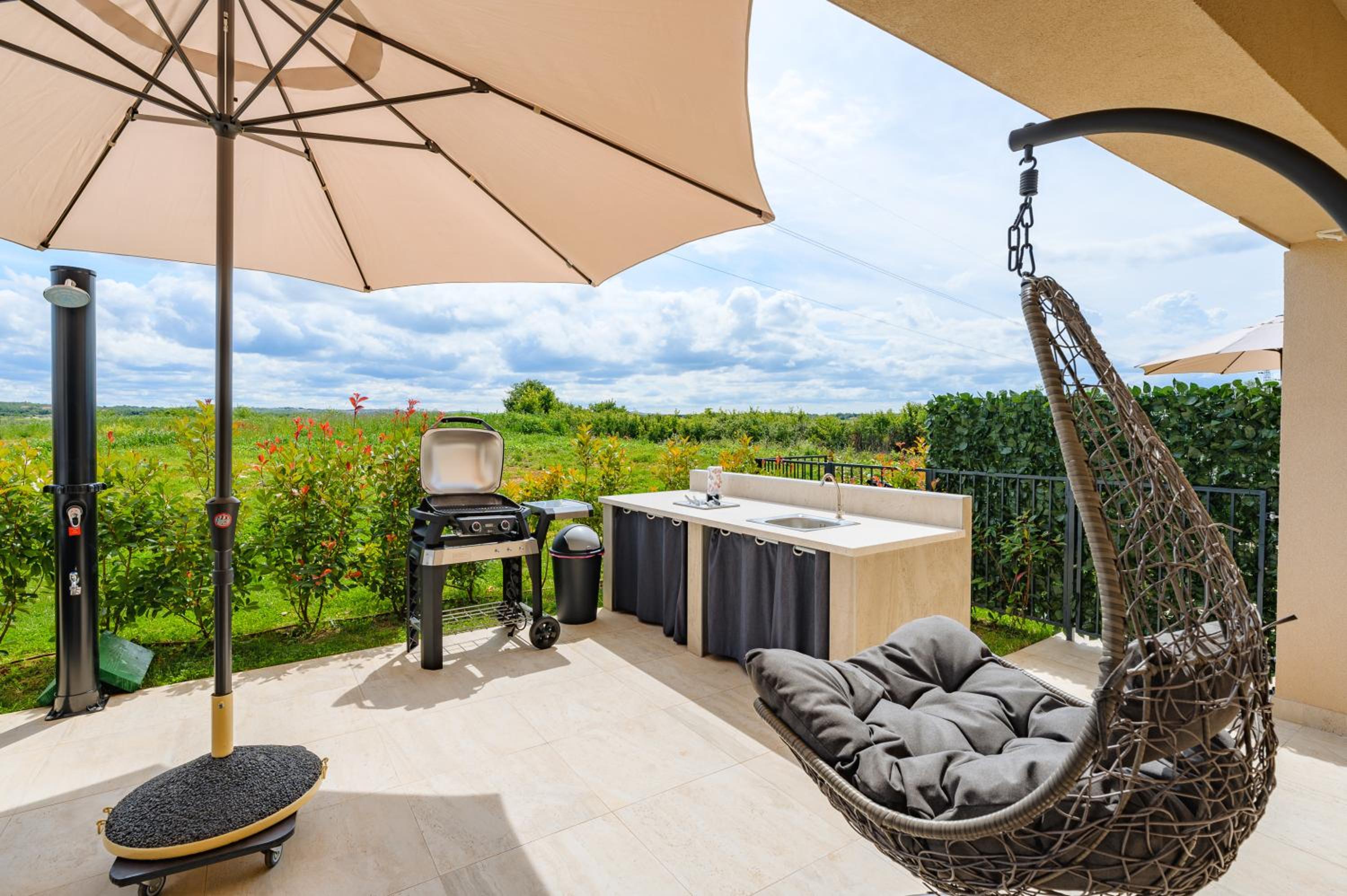 Luxury Apartments BRIGITTA with whirlpool in Umag