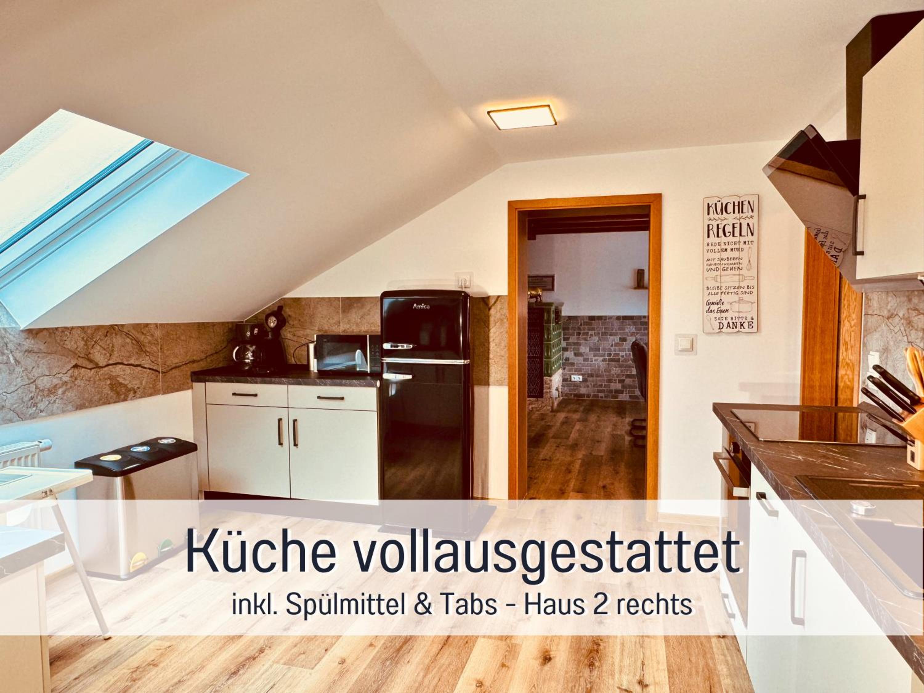 Großes Ferienhaus für 12 -17 Personen mit Whirlpool - Spielzimmer und Garten