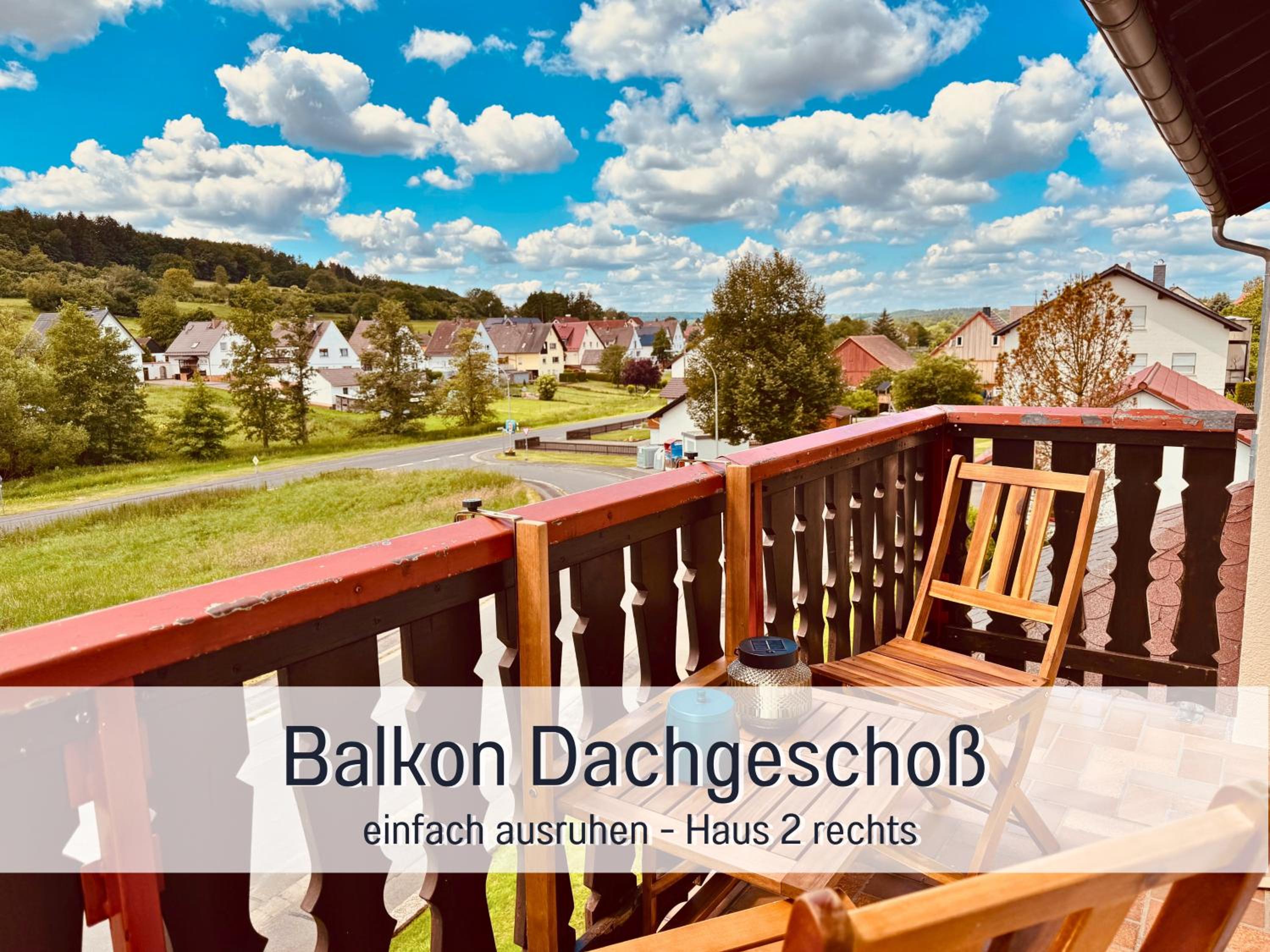 Großes Ferienhaus für 12 -17 Personen mit Whirlpool - Spielzimmer und Garten