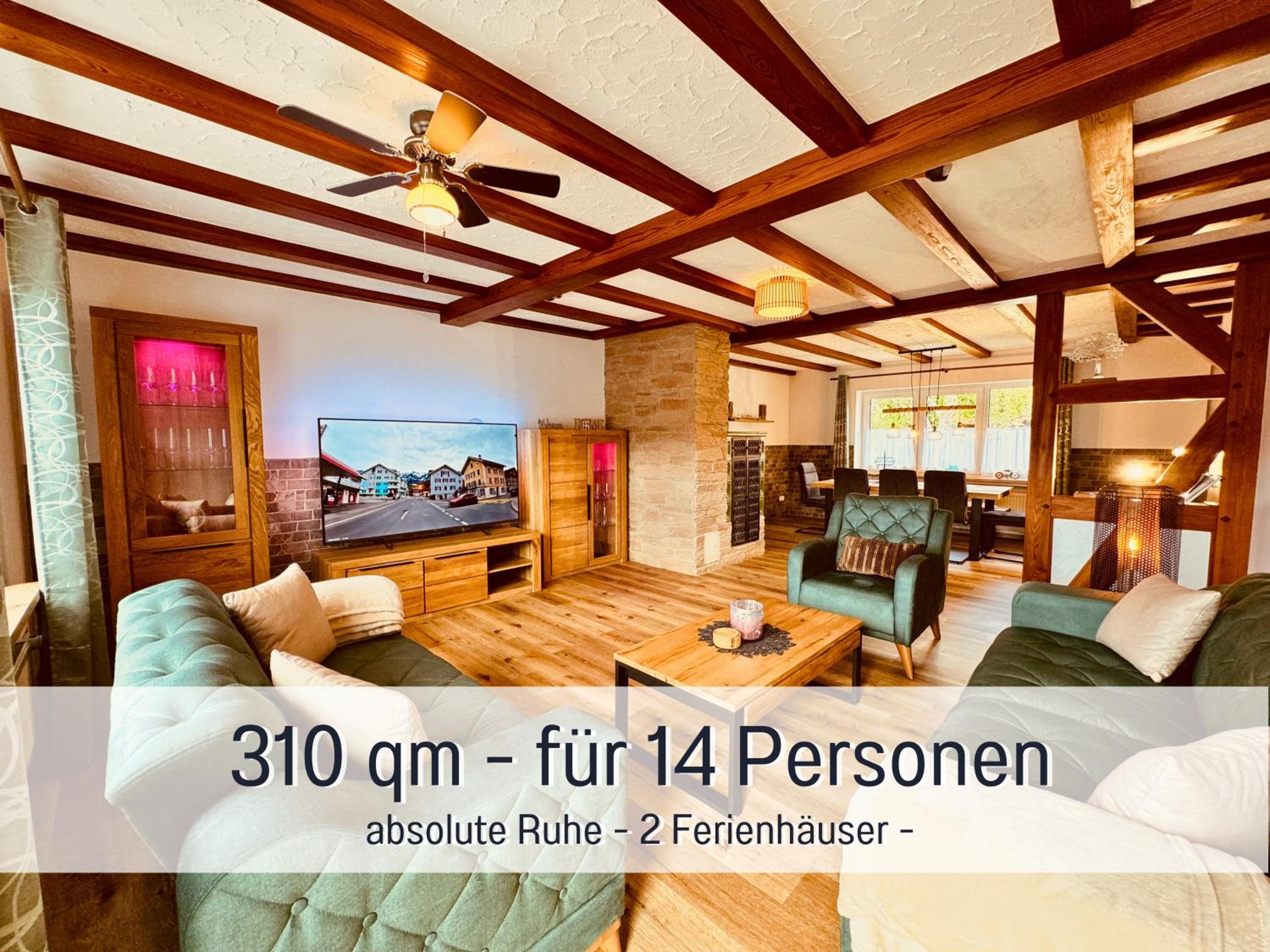 Großes Ferienhaus für 12 -17 Personen mit Whirlpool - Spielzimmer und Garten