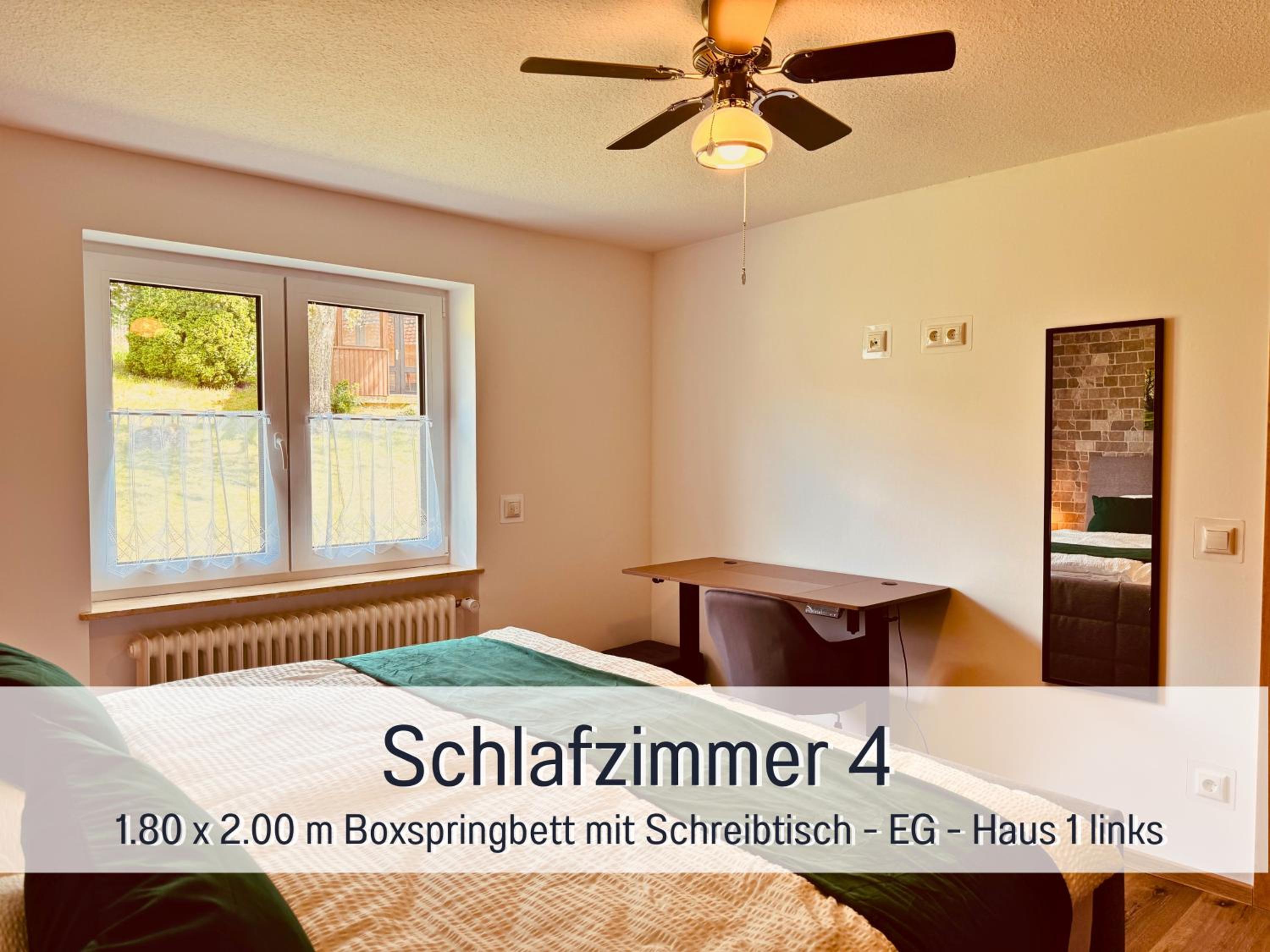 Großes Ferienhaus für 12 -17 Personen mit Whirlpool - Spielzimmer und Garten