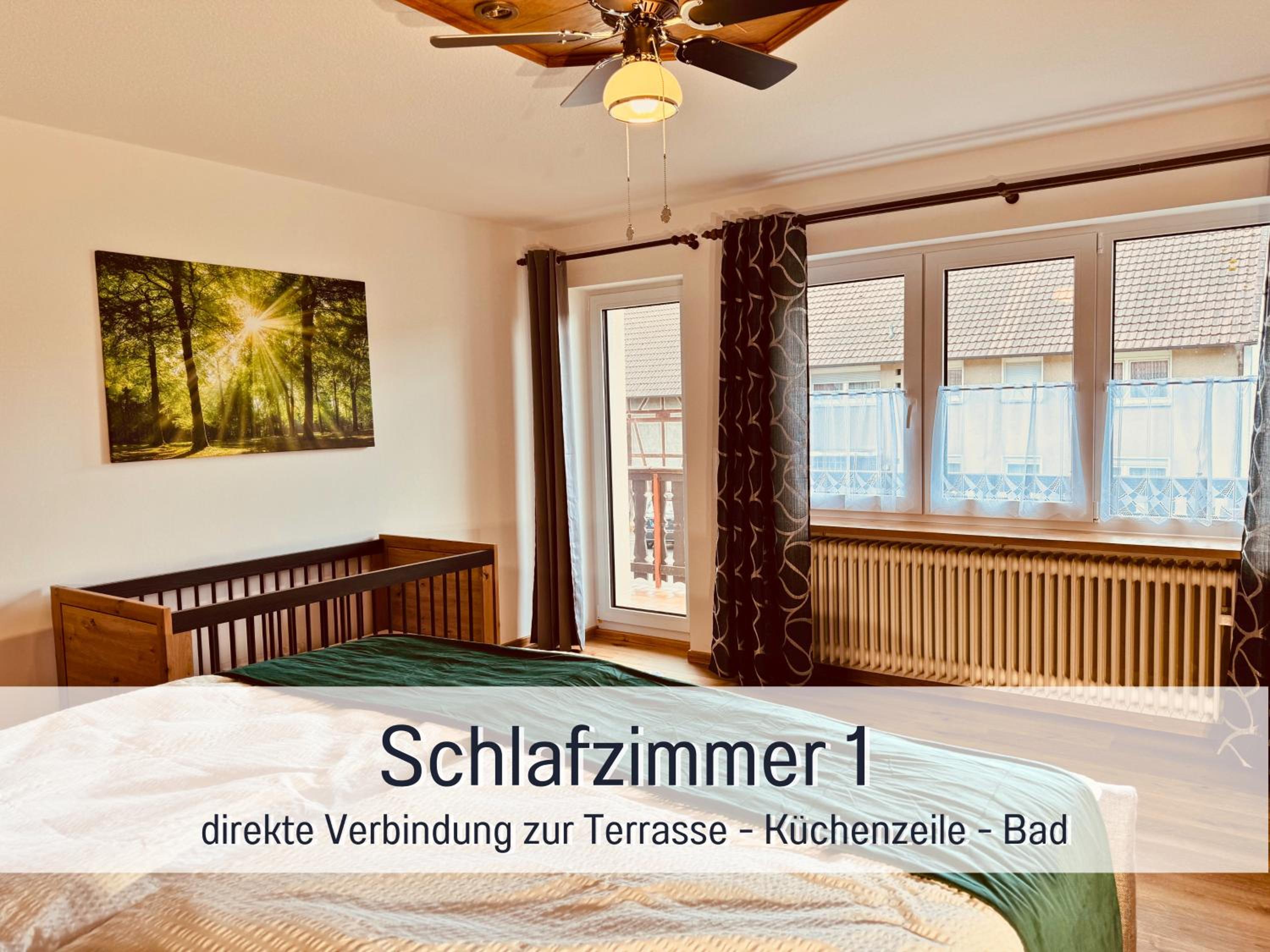 Großes Ferienhaus für 12 -17 Personen mit Whirlpool - Spielzimmer und Garten