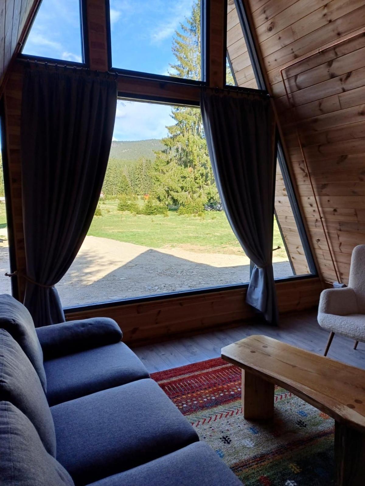 CabanA Comandău