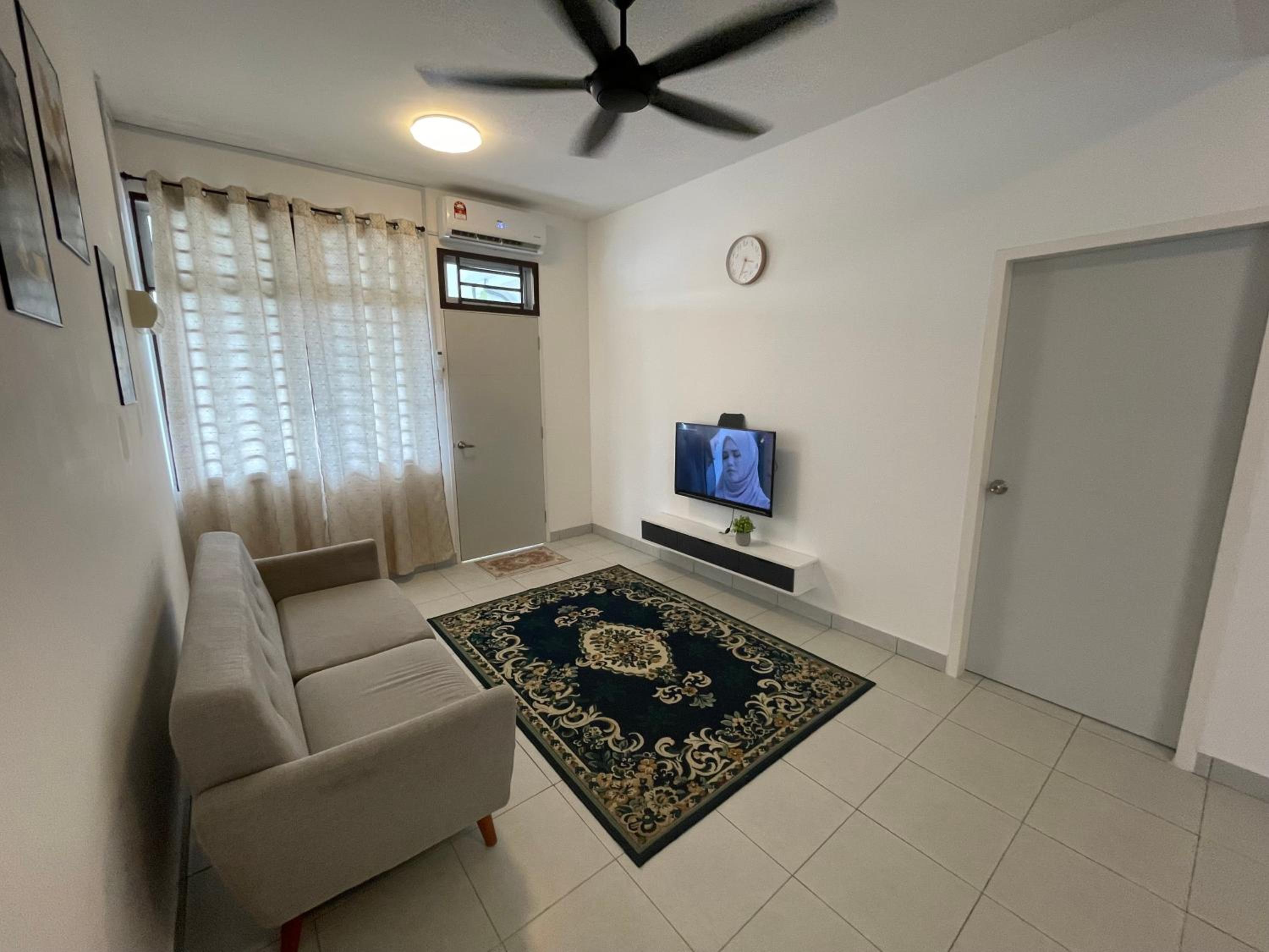 DM Homestay photo 2