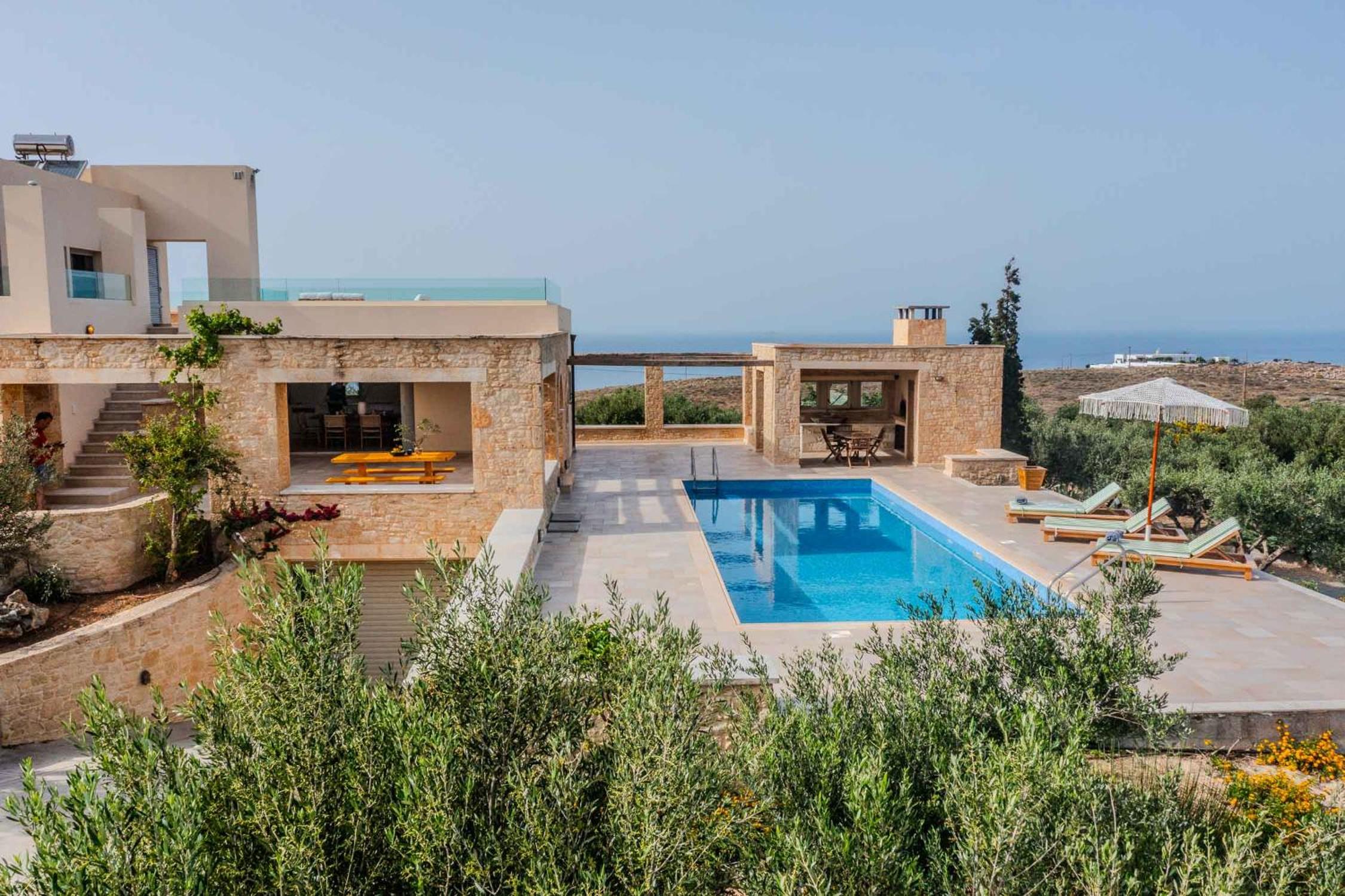 helidoni luxury villa