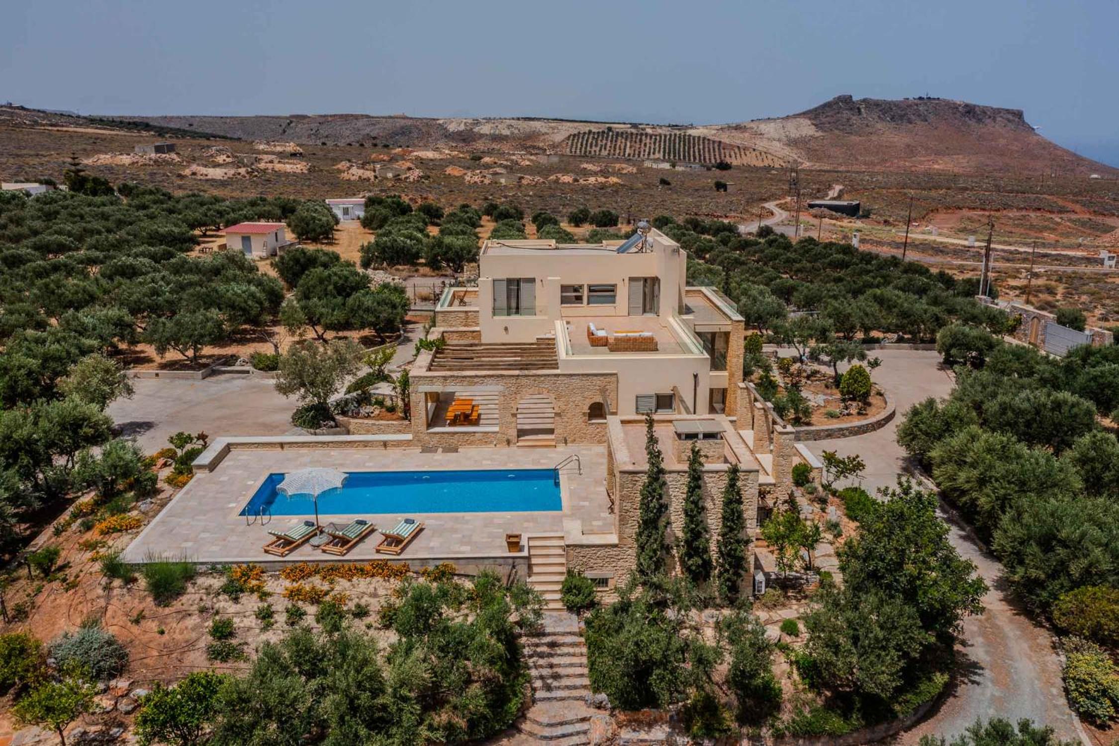helidoni luxury villa