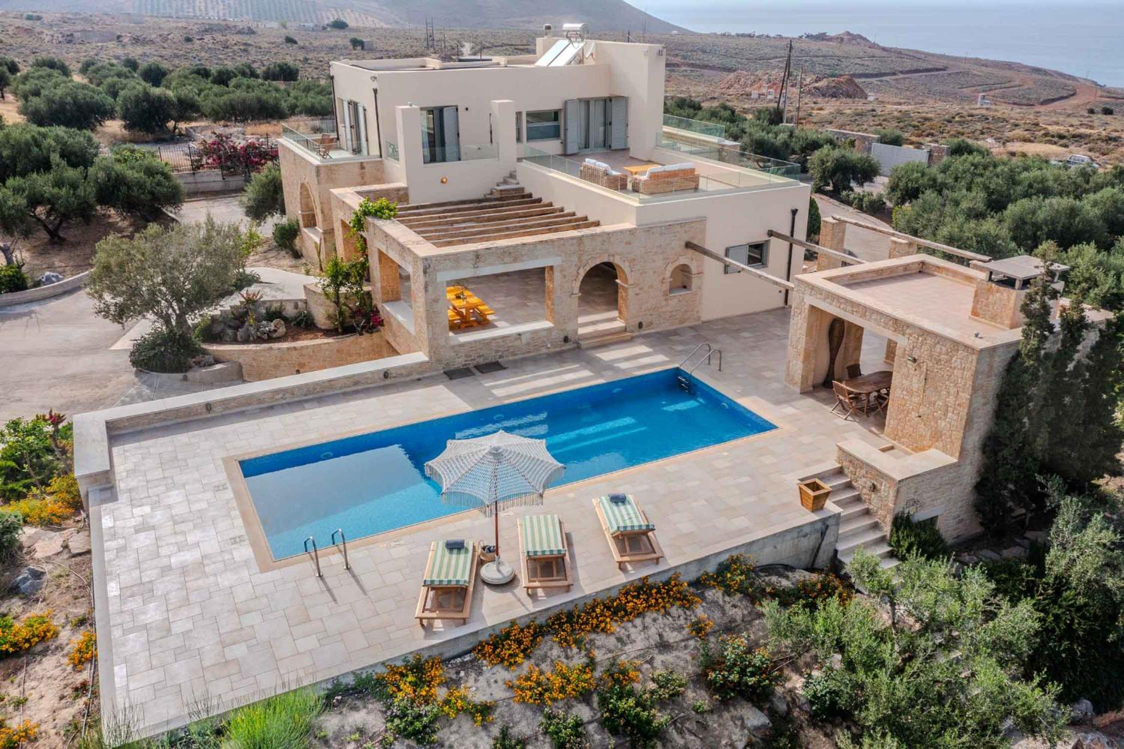 helidoni luxury villa