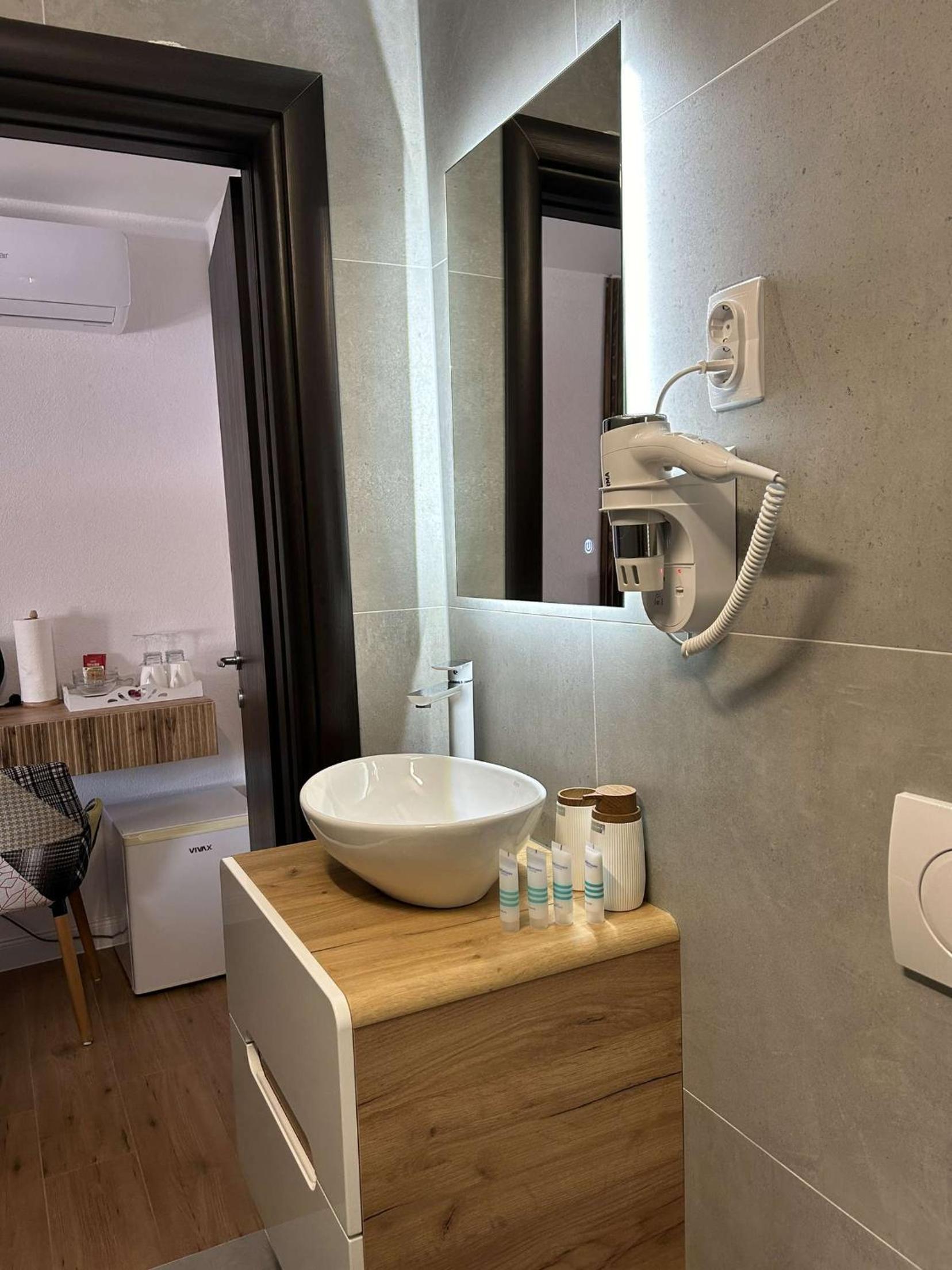 Guest House Exalto