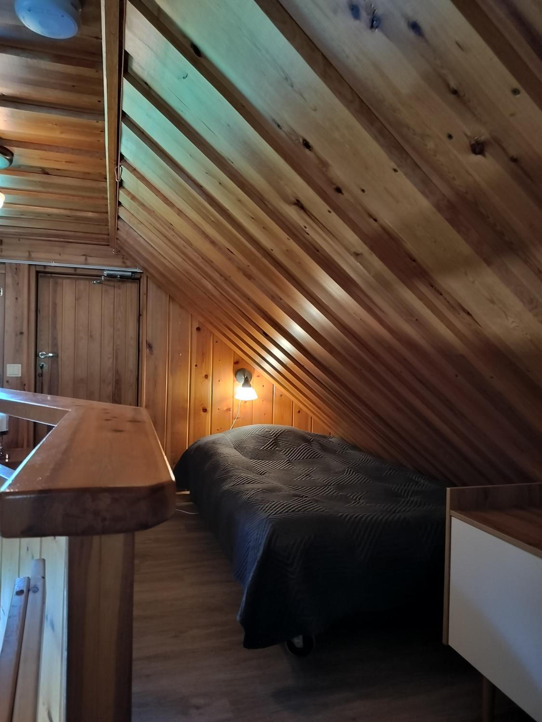 Rapula 1makuuhuone ja parvi
