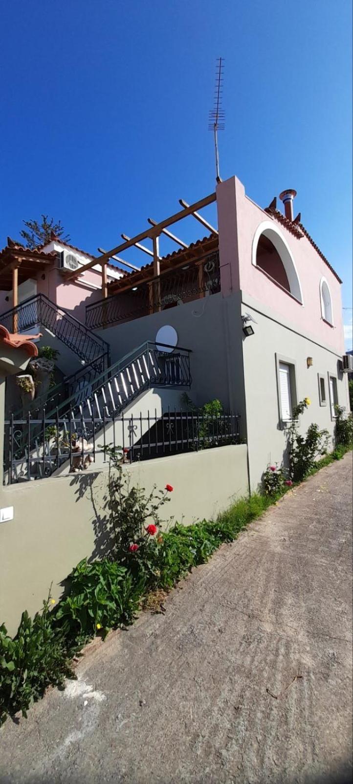 Ilisia Neapoli apartments 2 view 5