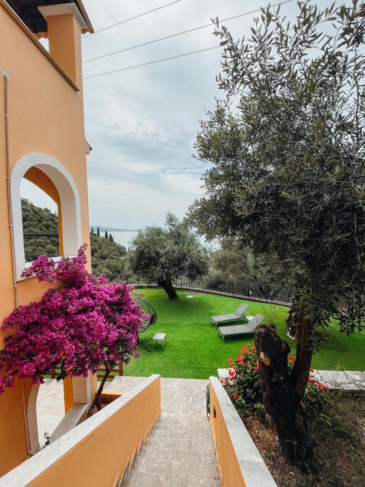 Silent Bay Apartments