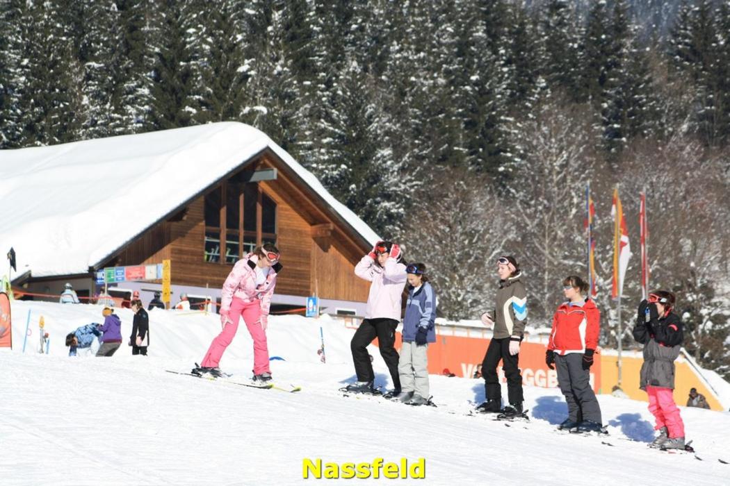 Huis 3landenpunt AT-SLO-IT bij de piste